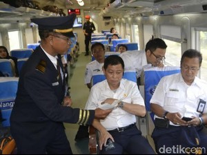 Aksi Tak Terduga Menhub Jonan di Terminal, Pelabuhan, dan Bandara Semarang