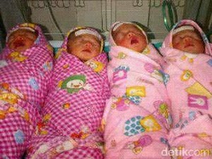 Seorang Ibu di Madura Lahirkan Bayi Kembar Empat, Tanpa Operasi