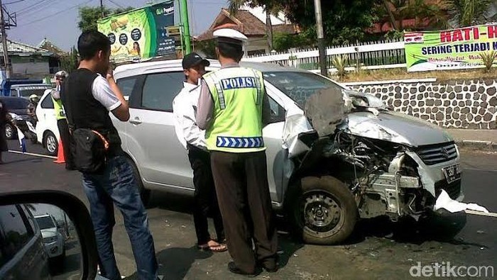 Ada Kecelakaan Beruntun, Jalur Surabaya-Malang Sempat Macet
