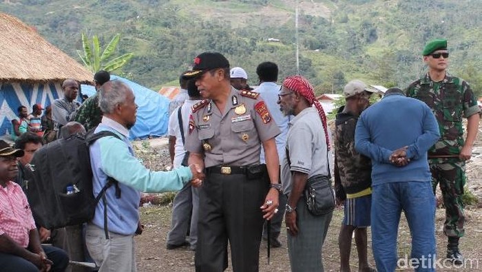 Pernyataan Pejabat Polri Tak Kompak Soal Alasan Pergantian Kapolres Tolikara