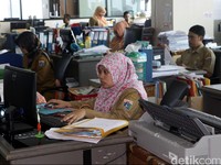 Bikin Iri, PNS DKI Jakarta Bisa Pulang Kerja Jam 14.00 saat Puasa