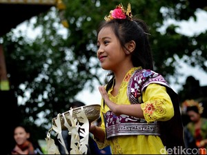 Ratusan Umat Hindu Rayakan Galungan dan Kuningan di Belgia