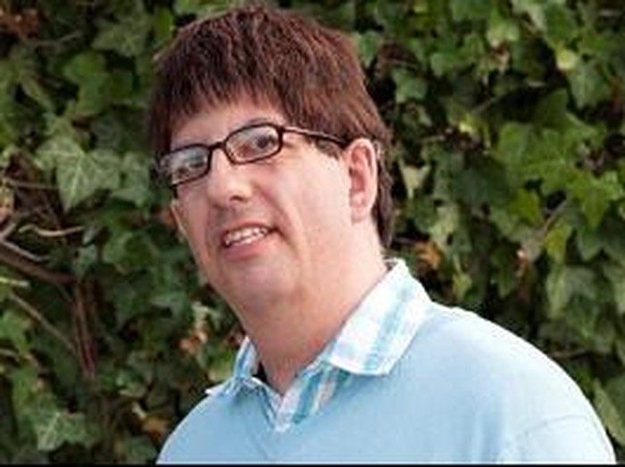 Wajah Tak Bisa Bergerak, Chef Ini Takut Keluar Rumah