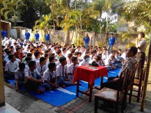 Isi MOS di Sekolah, Polisi Ceramah Soal Bahaya Tawuran dan Seks Bebas