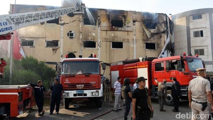 Pabrik Perabotan di Mesir Kebakaran, 25 Orang Tewas