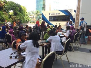 Mobil Sehat CT Foundation Gelar Pengobatan Gratis di Bandung