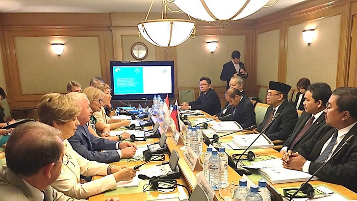 Indonesia-Rusia Tukar Cerita Soal Audit Migas dan Hutang Negara