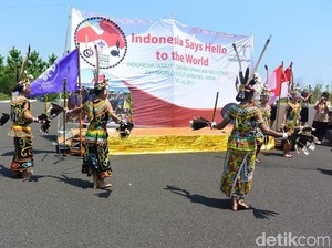 Perjuangan Pramuka Indonesia Tampilkan Budaya di Atas Suhu 42 Celcius