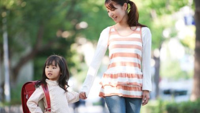 Ini Manfaat Kenalkan Banyak Kosakata Sebelum Anak Masuk TK