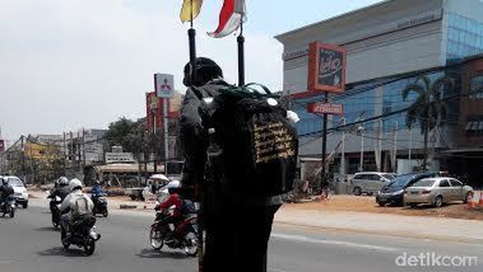 Kisah Yudi yang Naik Enggrang dari Yogya Demi Temui Jokowi