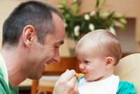 Studi Sebut Minyak Ikan Tak Berpengaruh Pada Kecerdasan Bayi