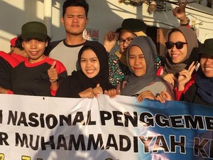 Begini Serunya Kegiatan Ribuan Penggembira Muktamar Mengarungi Tol Laut