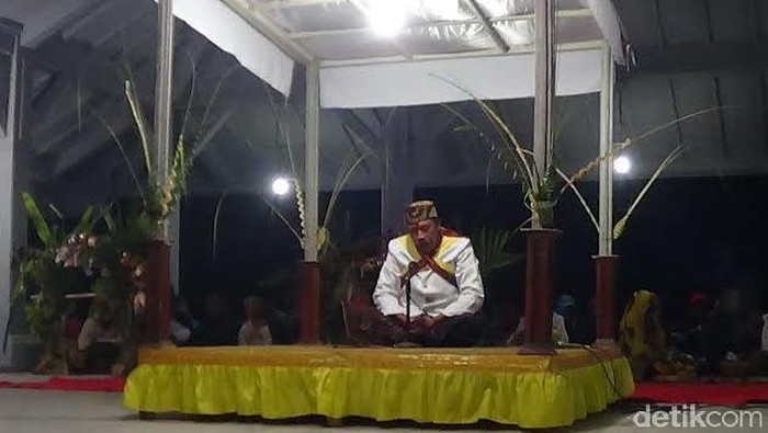 Ungkapan Syukur Warga Tengger dengan Ritual Yadnya Kasada