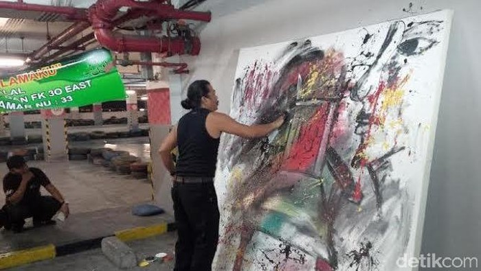Lukisan Kursi dari Pelukis Lumpur Lapindo Untuk Muktamar NU