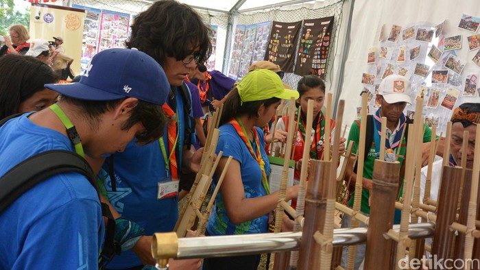 Seperti ini Kehebohan Stan Indonesia di Jambore Dunia