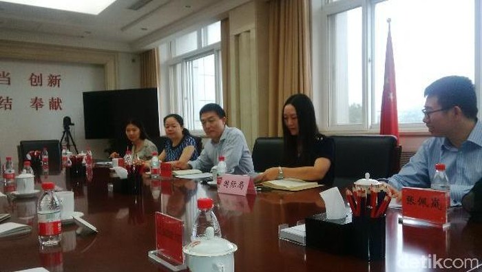 Cara Tiongkok Kendalikan Informasi yang Memantik Sensitivitas Etnis