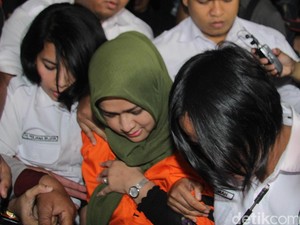 Lewat Surat Cinta, Gubernur Gatot dan Evy Mulai Sudutkan OC Kaligis