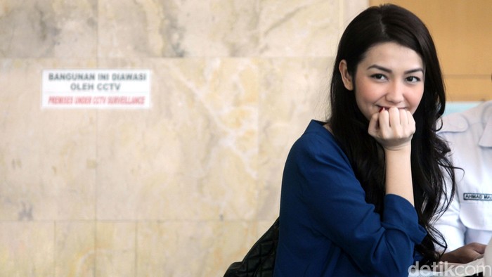 Velove Kini Bisa Kunjungi Papa Kaligis Setiap Sabtu Selama 2 Jam