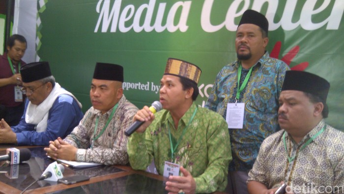 Perdebatan AHWA Alot, Muktamirin Mulai Resah dan Malu
