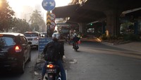 hal itu sengaja dilakukan untuk mengurai kemacetan di jalur arteri TB Simatupang yang kala itu sedang dilakukan pelebaran jalan.  Foto: Kepala Suku Dinas Perhubungan dan Transportasi DKI Jakarta Selatan Priyanto