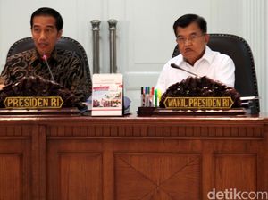 Masuki Tahun Politik, Jokowi Minta Menterinya Fokus Genjot Ekonomi