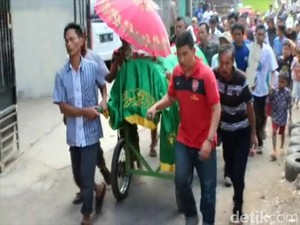 Jerit Histeris Warnai Pemakaman Fazri, Siswa yang Tewas saat Ikuti Perkemahan