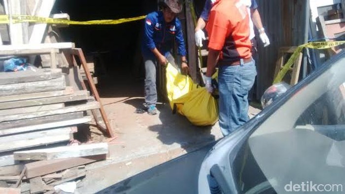 Seorang Pria Tewas Dibacok di Tanjungsari