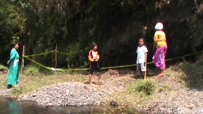 Penambang Pasir di Probolinggo Tewas Tertimbun Tebing Longsor