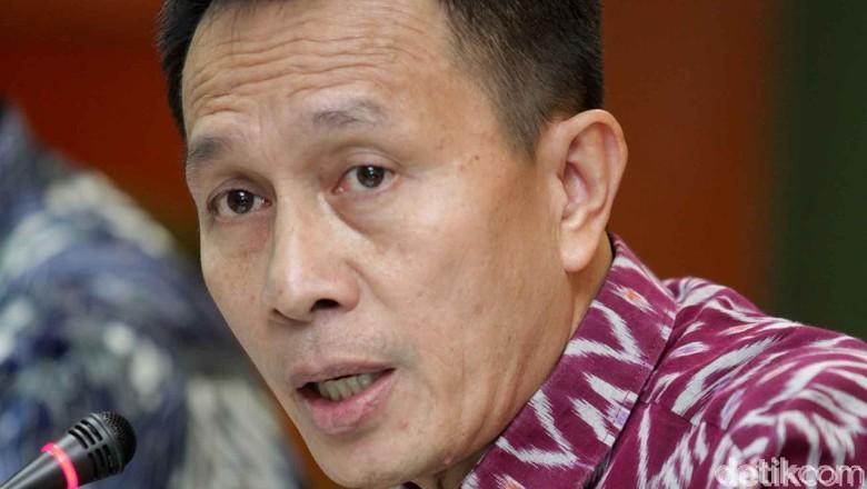 Mantan Ketua KY dan Eks Sekjen PKPI Lolos Seleksi Capim KPK Mantan Ketua KY dan Eks Sekjen PKPI Lolos Seleksi Capim KPK
