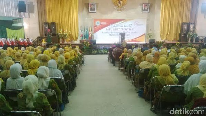 JK dan Zulkifi Hasan Hadiri Muktamar Aisyiyah Jelang Penutupan