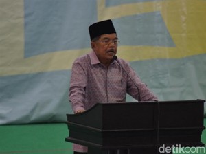 Canda JK di Muktamar: Pak Din Lebih Pantas Jadi Menlu