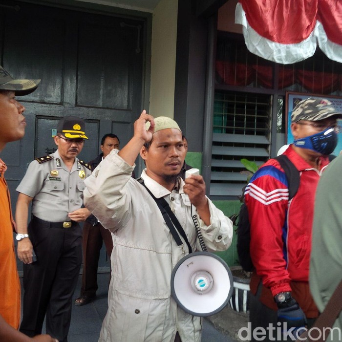 9 Napi Terorisme Dipindah karena Cekcok, Simpatisan Demo LP Lowokwaru