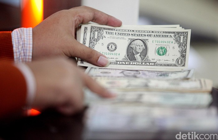 Dolar AS Pagi Ini Rp 13.177