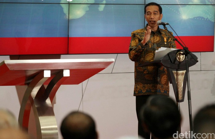 Pukul Gong, Jokowi Buka Pameran Waralaba se-Indonesia di JCC
