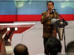 Pukul Gong, Jokowi Buka Pameran Waralaba se-Indonesia di JCC