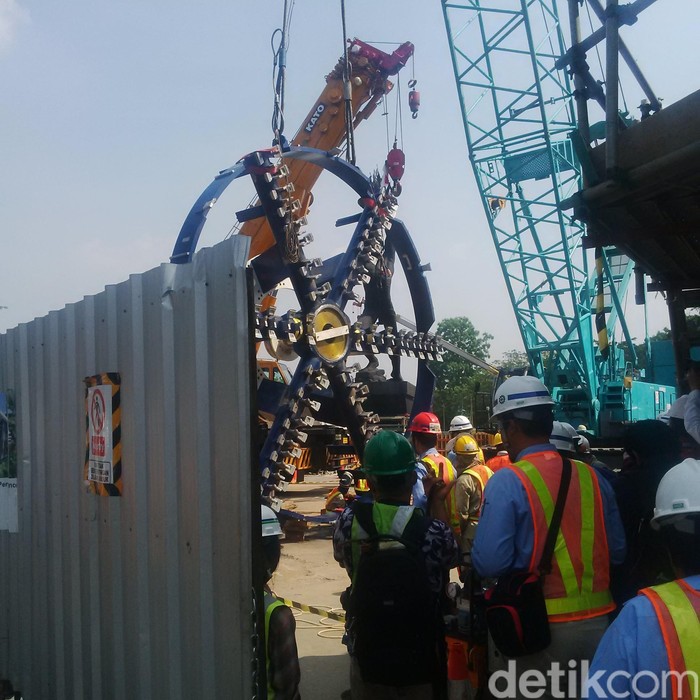 Mata Bor yang Akan Melubangi Perut Sudirman-Thamrin Dipasang