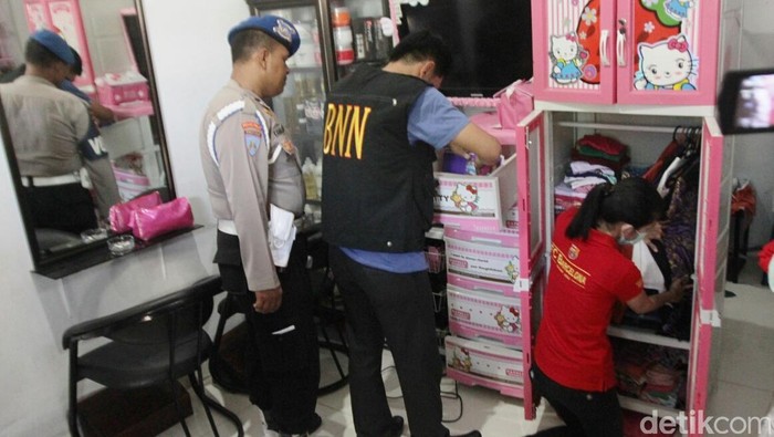 BNNP Razia Rumah Kos di Makassar, 10 Pengguna Narkoba Terjaring