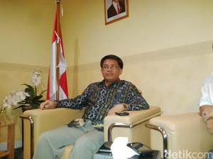 PKS Sindir PAN: Seolah-olah Ada Segitiga KMP-KIH-Pemerintah