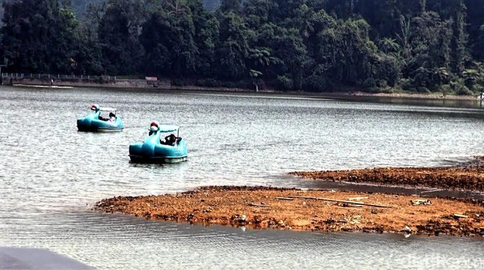 Kemarau Panjang, Danau Situgunung di Sukabumi Mengering