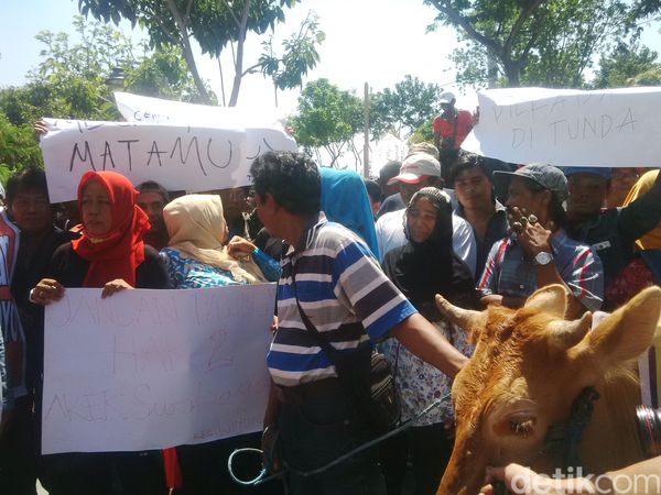 Tolak Penundaan Pilkada, Warga Surabaya Daftarkan 'Koalisi 
