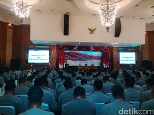 Kapolri Ingatkan Jajarannya Soal Pilkada: Polri Harus Netral!