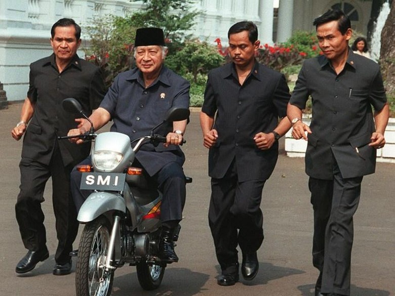 Bagaimana Panglima Hadi Tjahjanto Menilai Sosok Soeharto? Bagaimana Panglima Hadi Tjahjanto Menilai Sosok Soeharto?