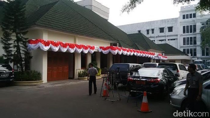 Jelang Reshuffle Kabinet, Menko Tedjo Tak Tampak di Kantor Kemenkopolhukam