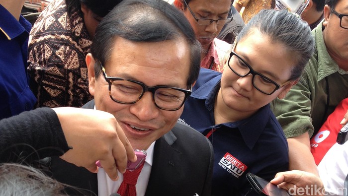 Pramono dan Darmin Nasution Beriringan Tiba di Istana Negara