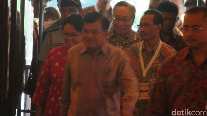 Wapres JK dan Menlu Retno Hadiri Kongres Diaspora Indonesia di JS Luwansa