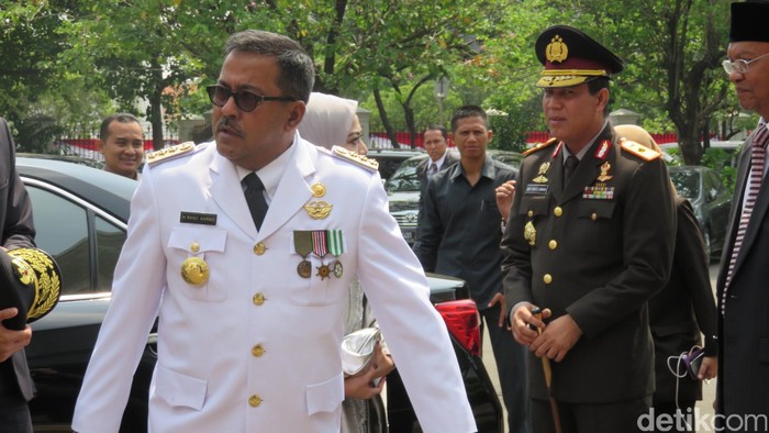 Siang Ini Presiden Jokowi Lantik Rano Karno Jadi Gubernur Banten