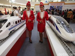 Roy Suryo Sebut Kereta Cepat Proyek Kecebong, Ini Kata Bappenas