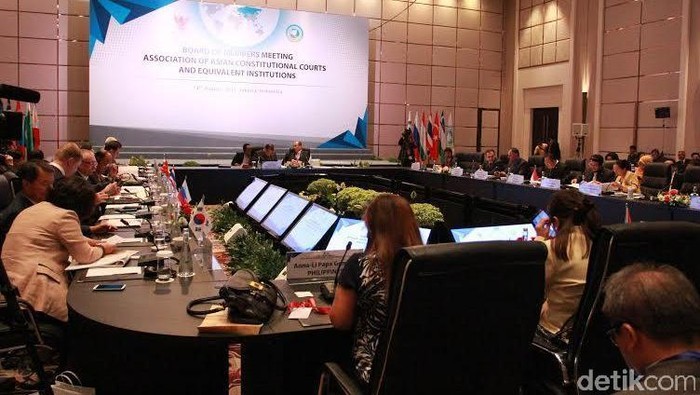 Pengaduan Konstitusional Jadi Bahasan dalam Simposium MK Internasional