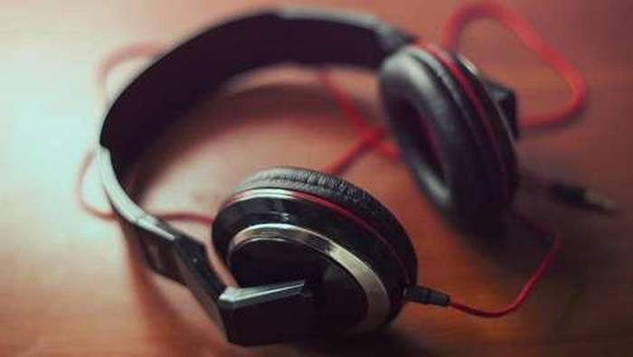 Ilustrasi manfaat dari mendengarkan musik bagi kesehatan