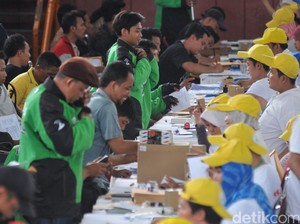 Sarjana Mendaftar Go-Jek, Sosiolog: Tak Ada Pilihan